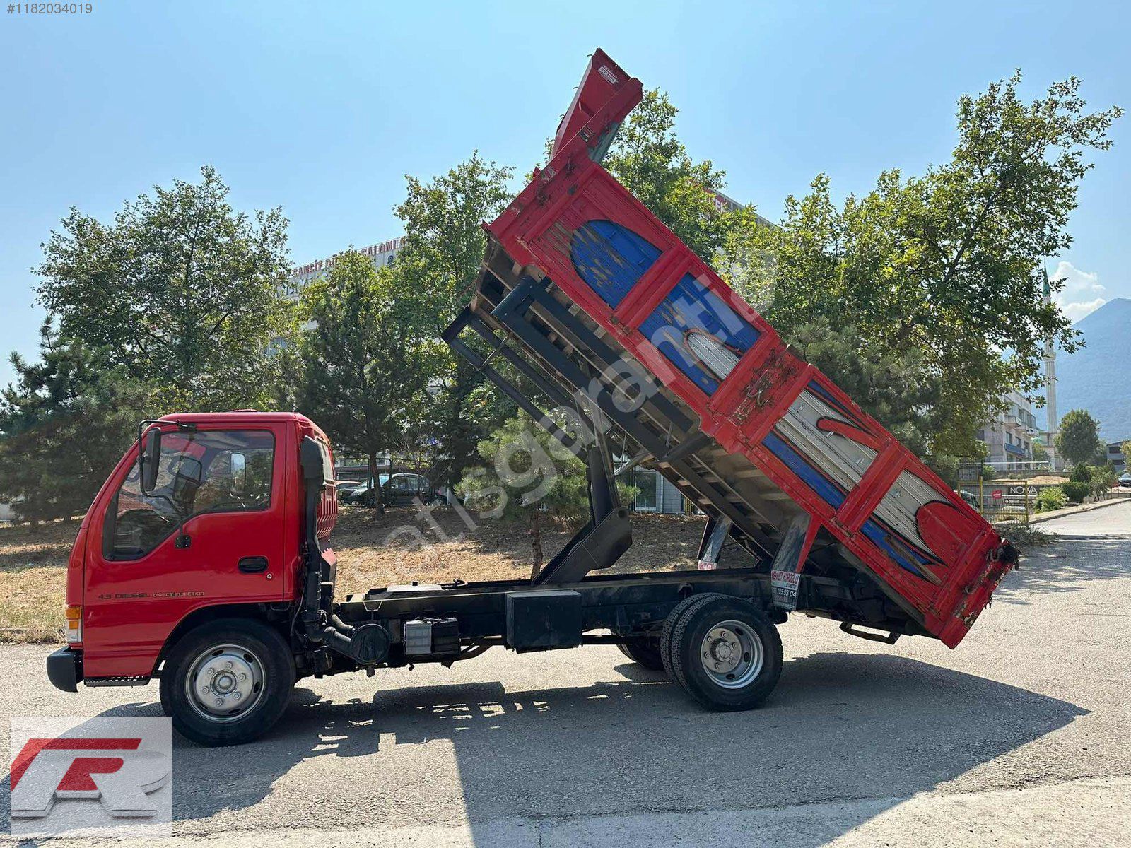 YILMAZLAR GROUP'DAN 2005 MODEL ISUZU NPR KAMYON DAMPERLİ