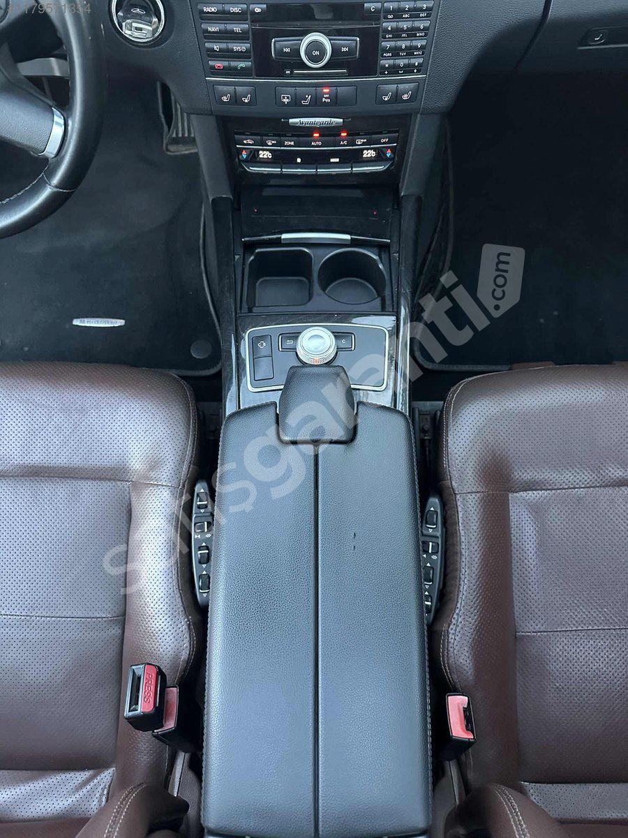 ÖZDEMİR MOTORS DAN GIRTLAK DOLUSU E 350 TAKASLI