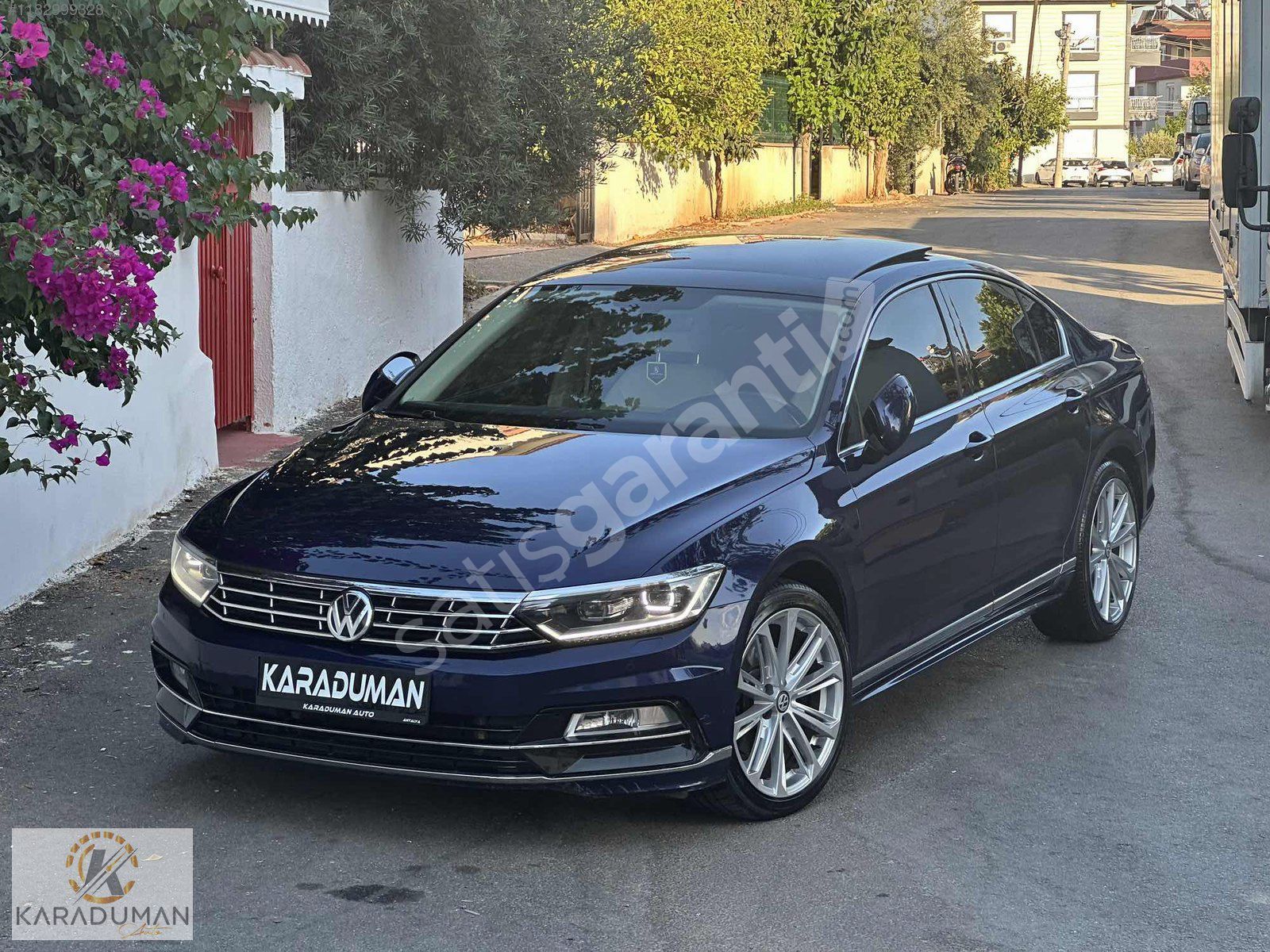 KARADUMAN'dan 2018 HİGLİNE 2.0 TDİ DSG PASSAT CAM TAVAN BOYASIZ