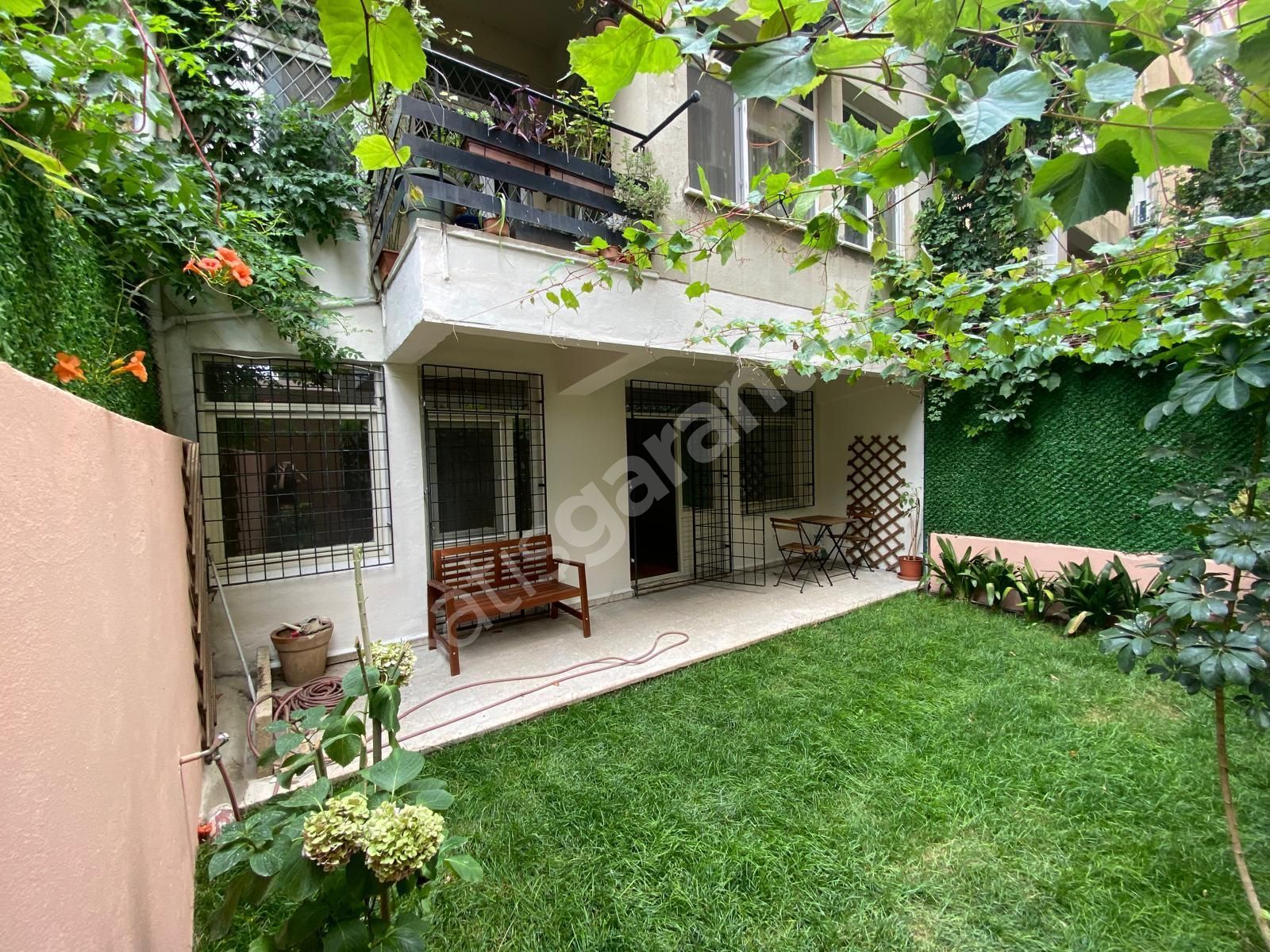 NİSANTASI BAHCELİ SATILIK DAİRE