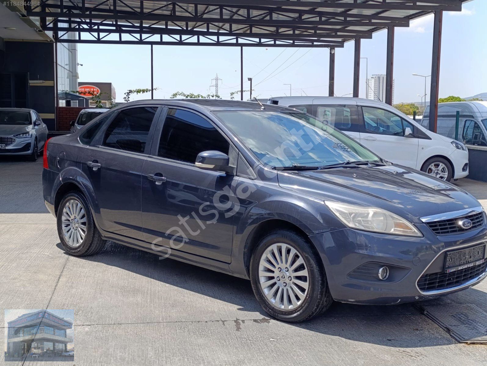 SICAKYÜZ OTO 2008 FORD FOCUS 1.6 DİZEL DEĞİŞENSİZ KAYITSIZ