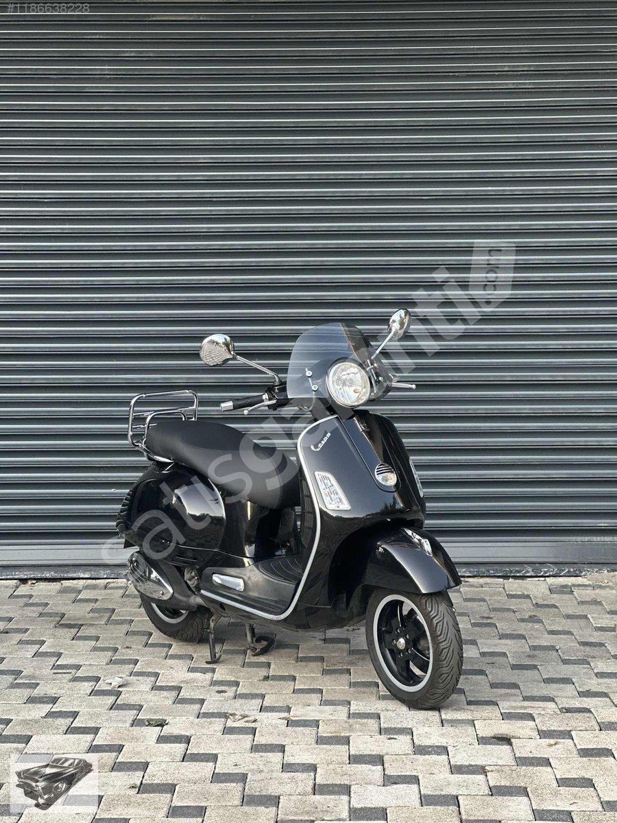 HIGH CAR'dan VESPA GTS 250