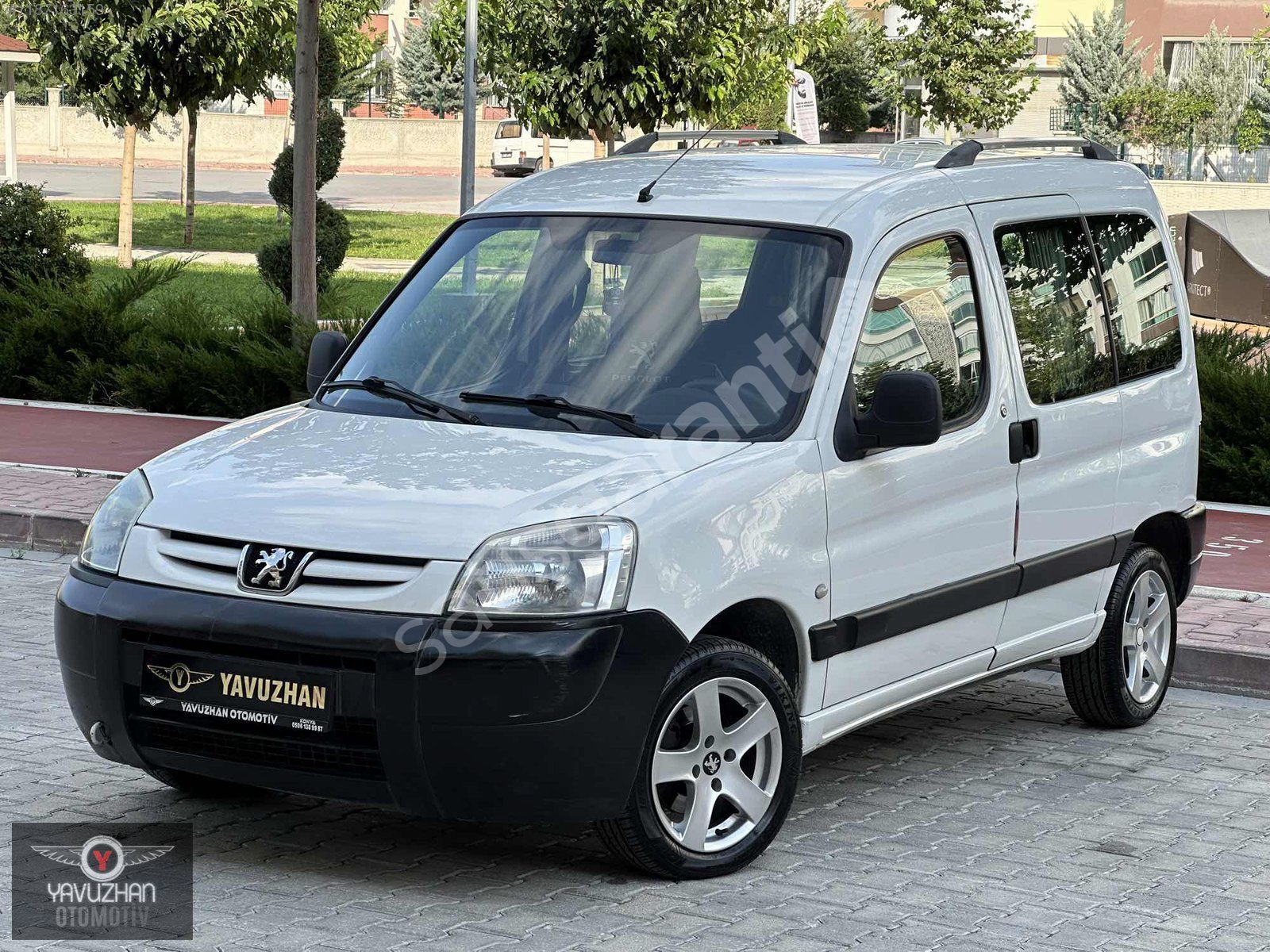 YAVUZHAN'DAN 2005 PARTNER 1.9 D ÇİFT SÜRGÜ TEK KAPAK HATASIZ