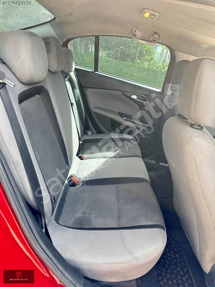 HASAR KAYITSIZ FIAT EGEA 1.6 M.JET URBAN TR NİN EN UYGUNU
