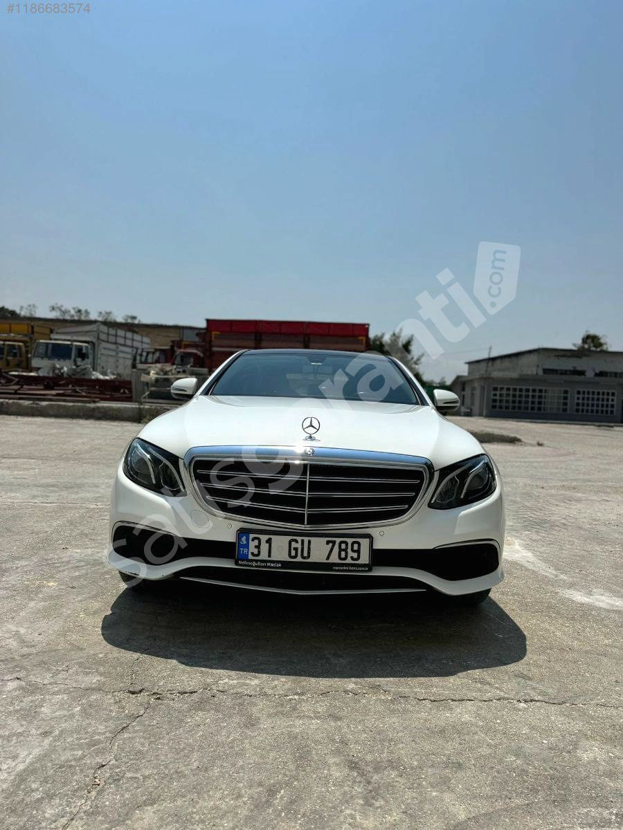 HATASIZ TEK ELDEN BAYİ ÇIKIŞLI TABA DÖŞEME E200