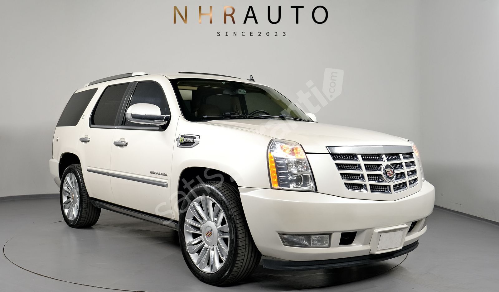 ''NHR AUTO'' DAN CADİLLAC ESCALADE 6.0 V8 HYBRİD C.TAVAN