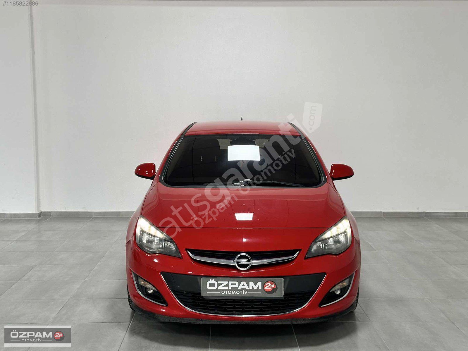 ÖZPAM 2.EL'DEN 2014 OPEL ASTRA 1.4 TURBO SPORT 140 BG OTOMATİK