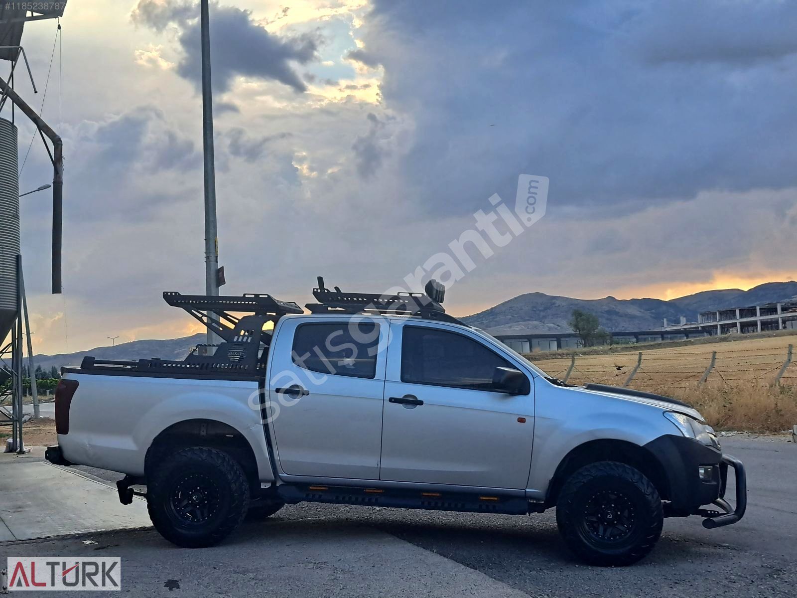 FULL + FULL AKSESUARLI D-MAX 2013