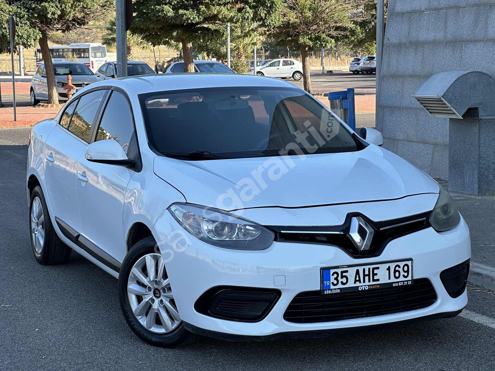 RENAULT FLUENCE 1.5dCi *OTOMATİK 220.000KM ''HATASIZ'' 110'LUK