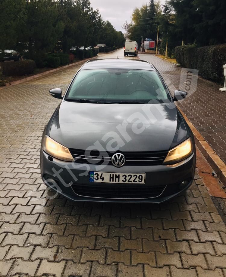 SAHİBİNDEN SATILIK TEMİZ BAKIMLI JETTA
