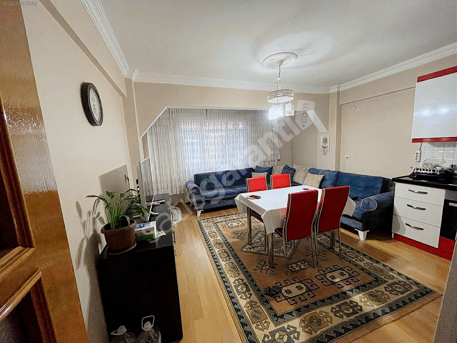 259m2 ARSA İÇİNDE 2001 YILINDA YAPILMIŞ 3 KATLI MASRAFIZ BİNA
