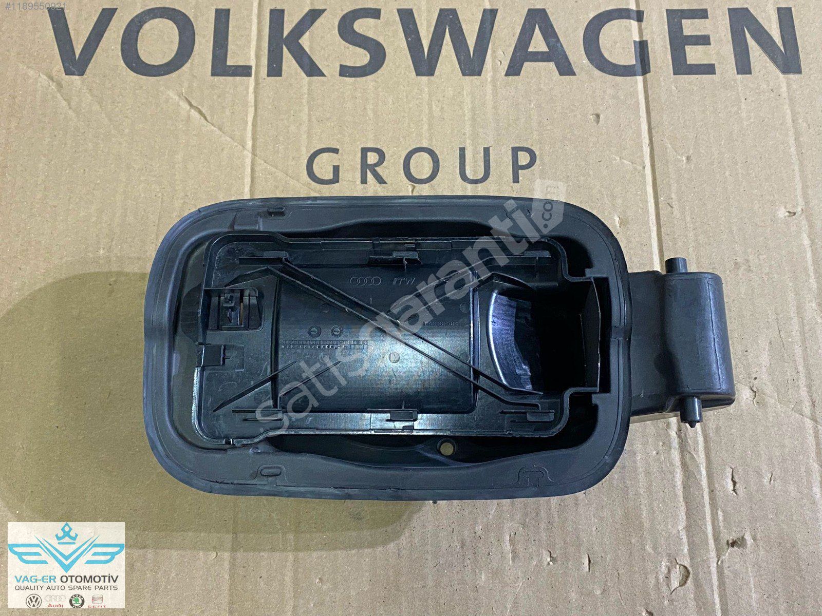 AUDİ A6 C7 2015-2018 DEPO KAPAĞI İÇ GÖVDESİ 4G0809906A /ORİJİNAL