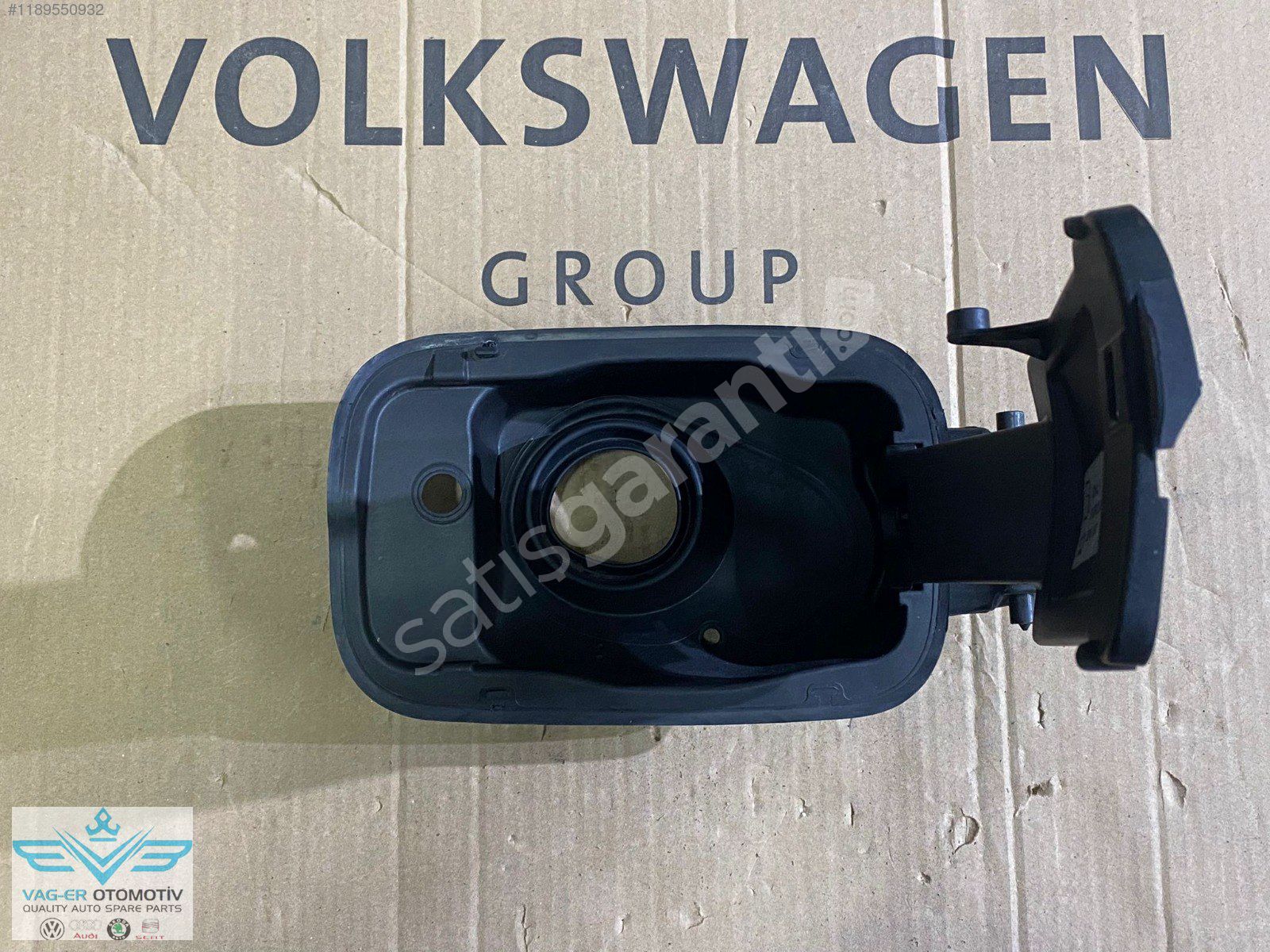 AUDİ A6 C7 2011-2014 DEPO KAPAĞI İÇ GÖVDESİ 4G0809906C /ORİJİNAL