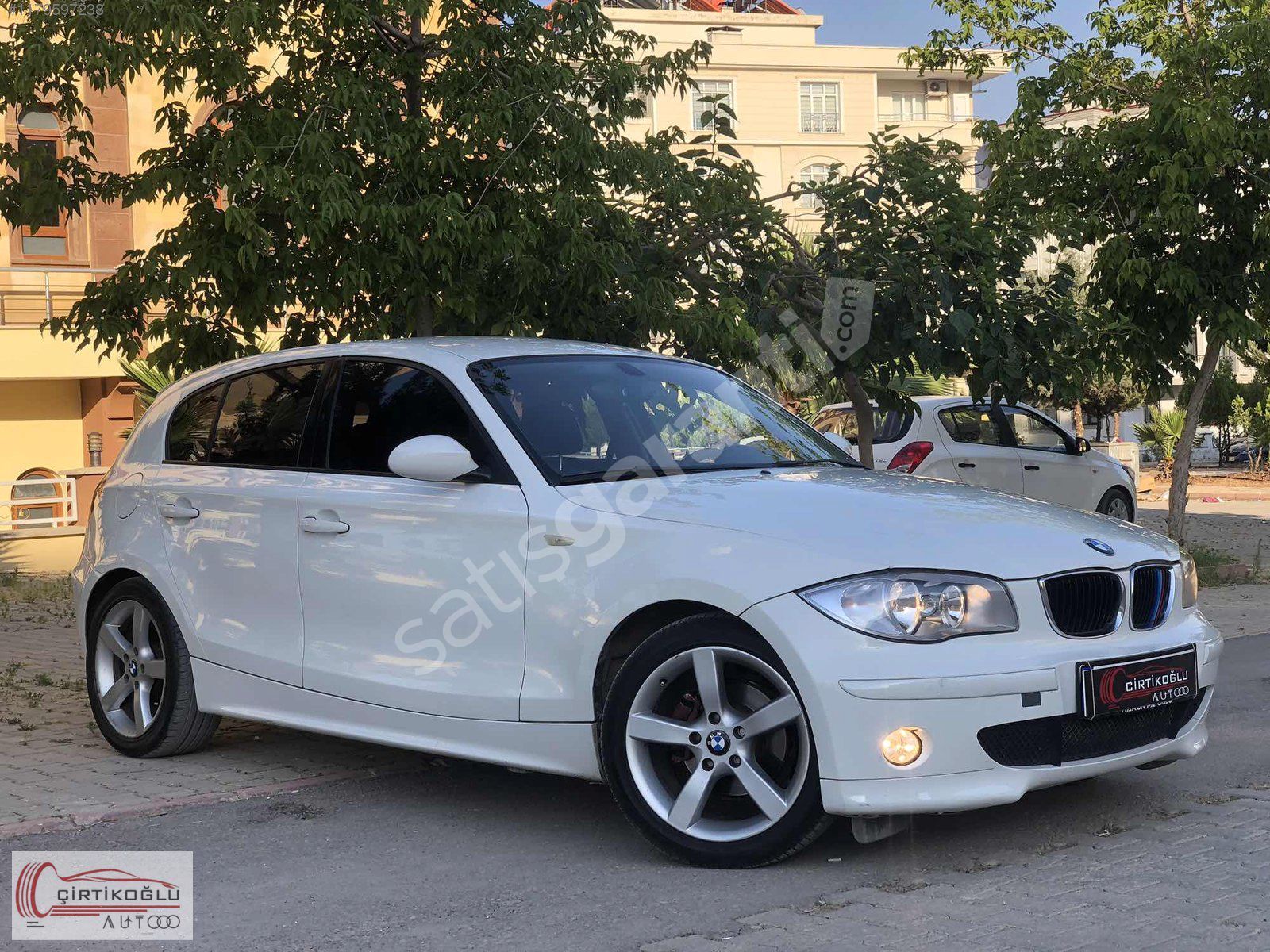 ÇİRTİKOĞLU'ndan 2007 BMW 116İ BENZİN MANUEL 2 PARÇA BOYALI