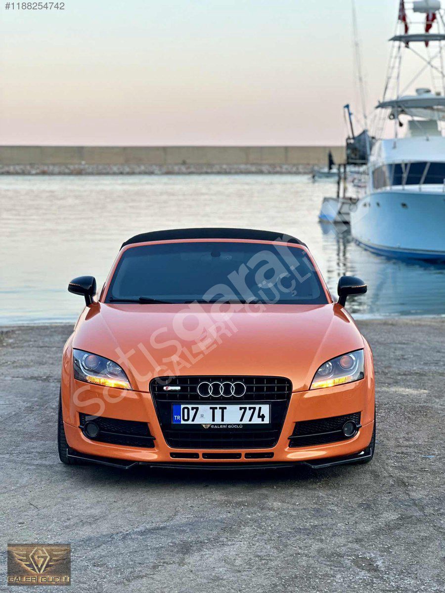 "GALERİ GÜÇLÜ"den Sline emsalsiz cabrio