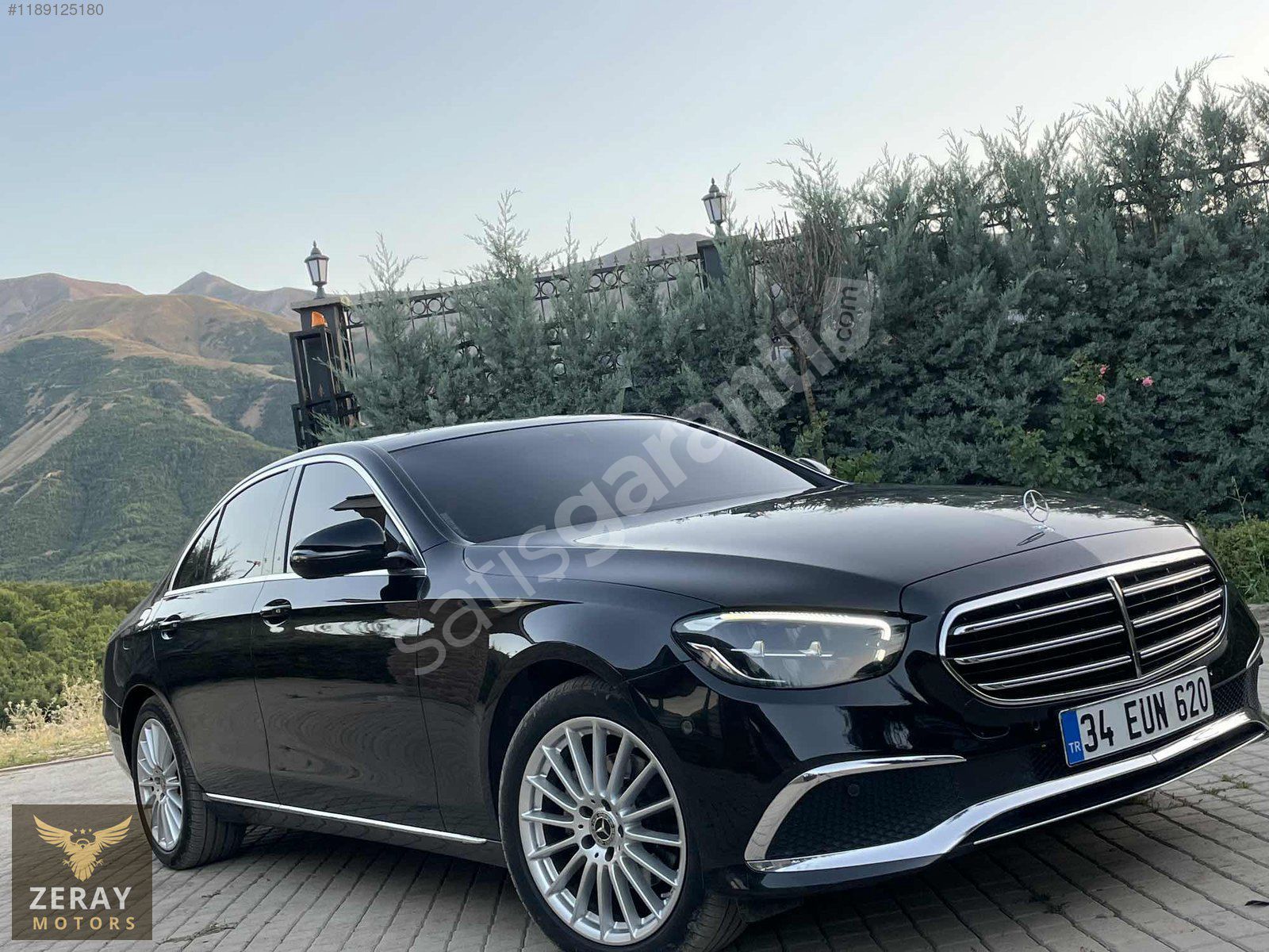 ZERAY'dan MB E200d EXCLUSİVE VAKUM+PANORAMİK+İÇİ TABA+BOYASIZZ