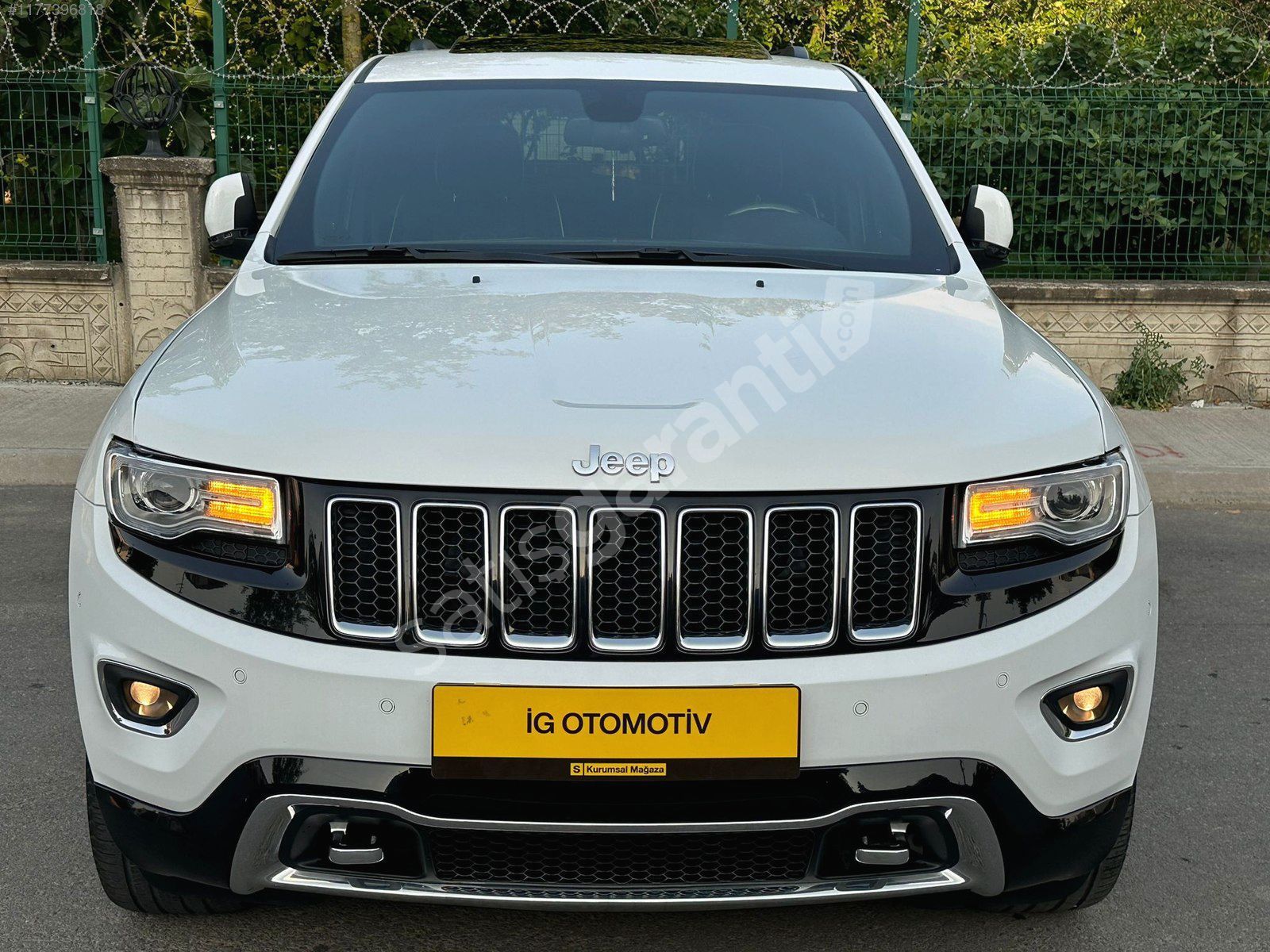 İG OTOMOTİV'DEN 2013 MODEL JEEP GRAND CHEROKEE 3.0 V6 OVERLAND