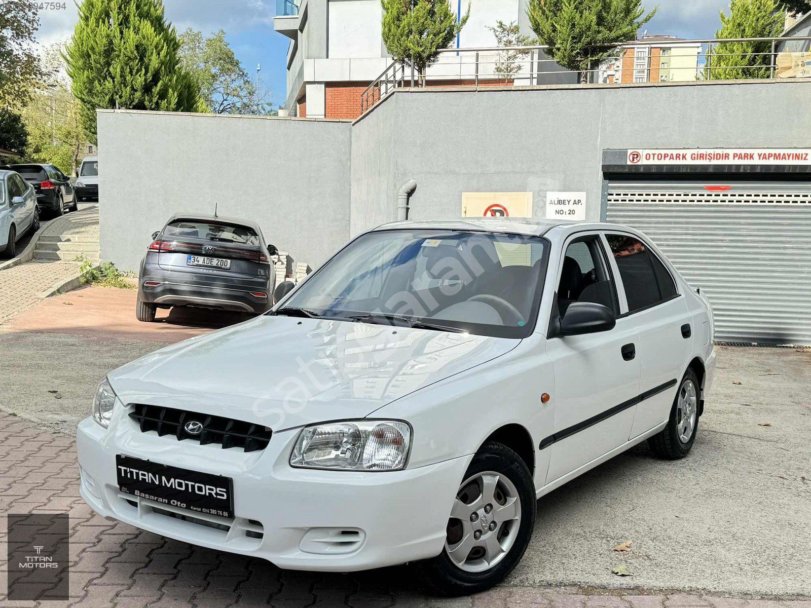 TİTAN MOTORS 45 BİN KM HYUNDAİ ACCENT İLK ELDEN EMSALSİZ KAZASIZ