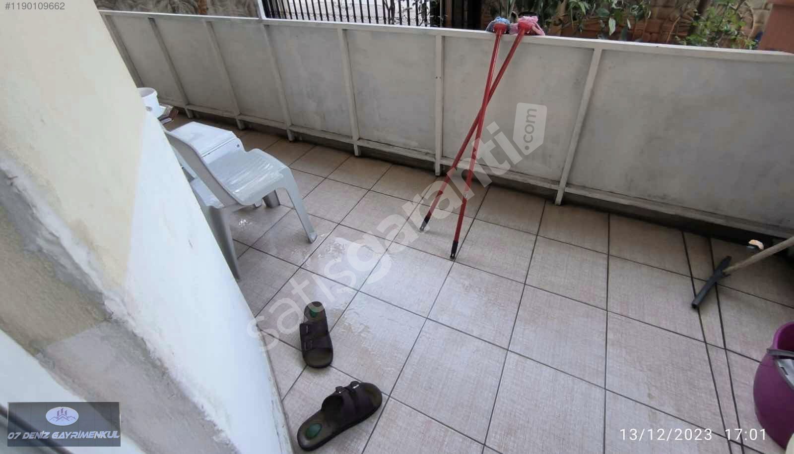 KoNUKsever MH.teK DAiRe ÜZerİ YOLA 4CEPHE 2+1