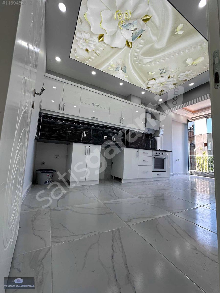 KoNuKseVer mh.MuAzzaM ÖteSi İŞÇiLik ARaKat 2+1 110m2