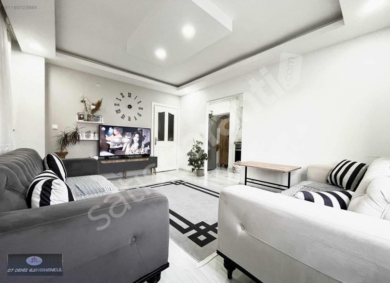 yAŞam HaSt.arA katta aSAnSöRLü 2+1 110m2