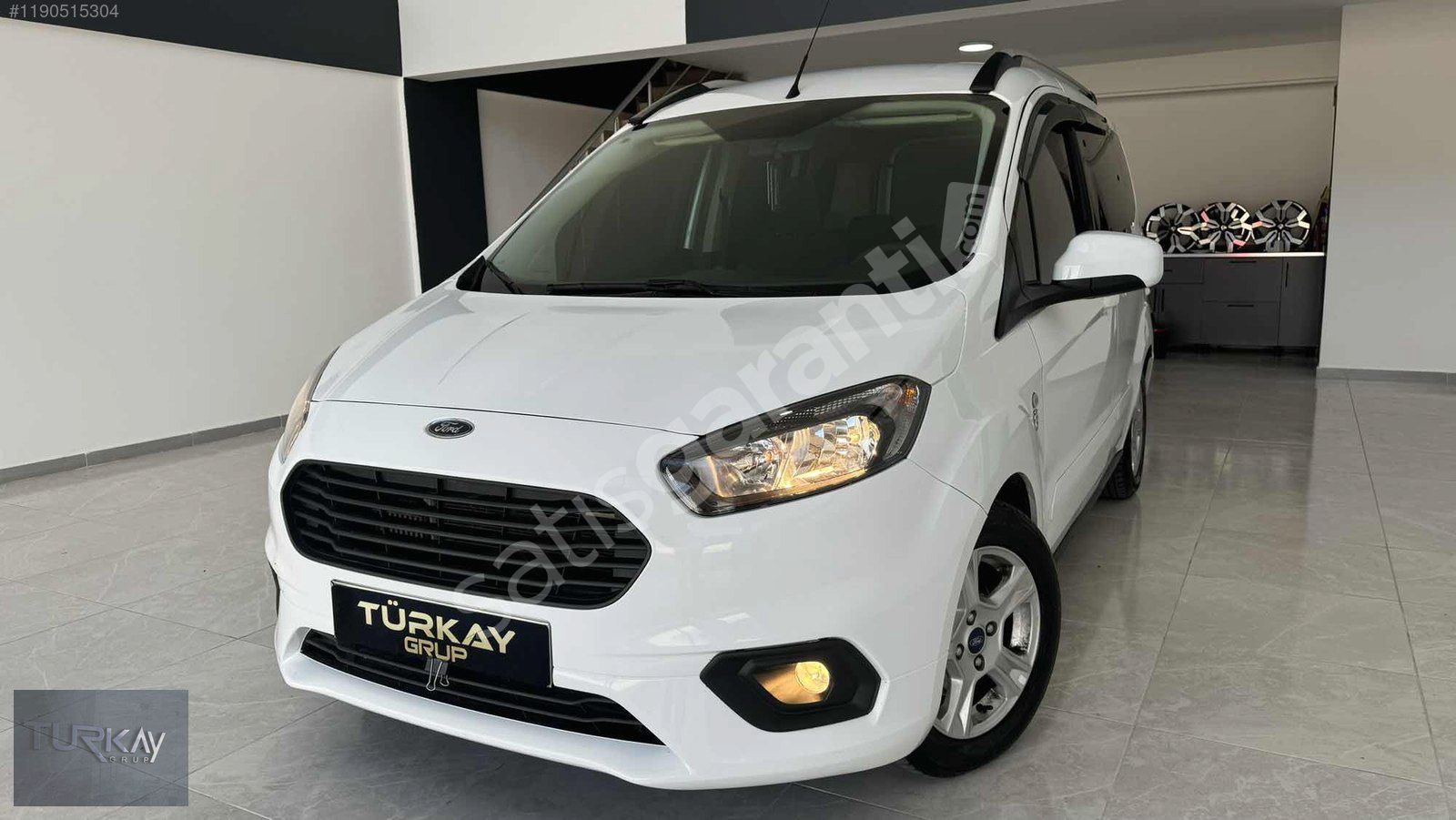 2022 MODEL//ÇİFT KAYAR KAPI//DEĞİŞENSİZ//40.000 KM DELUX PAKET..