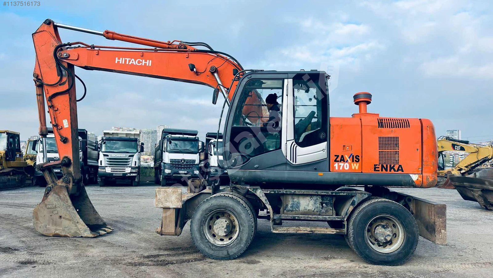 DUMANLAR***2011 HİTACHİ 170 LASTİKLİ EKSKAVATÖR,6,950 SAATTE