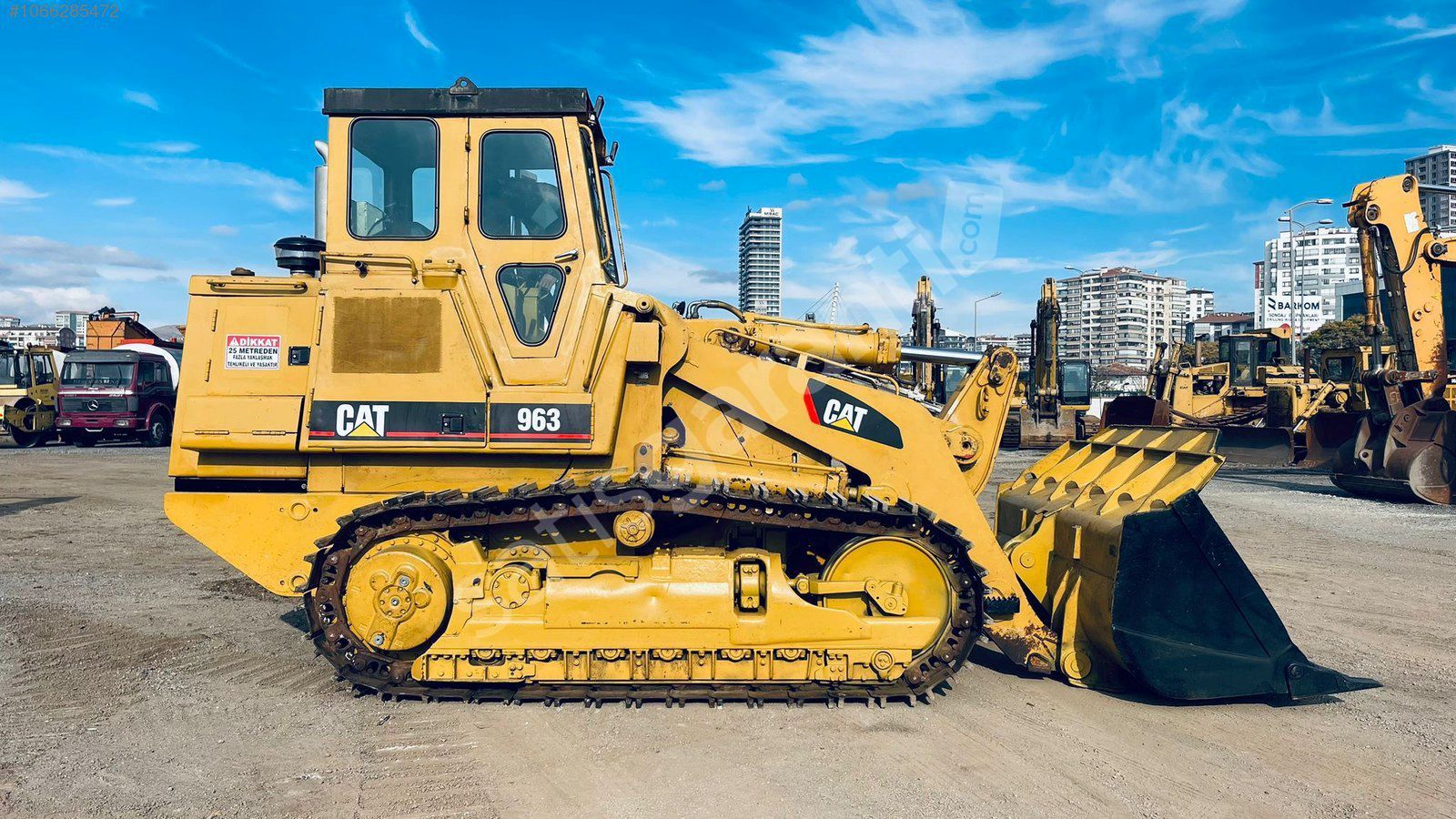 ***DUMANLAR** 1984 CAT 963 PALETLİ YÜKLEYİCİ, 1.SINIF EKSİKSİZ
