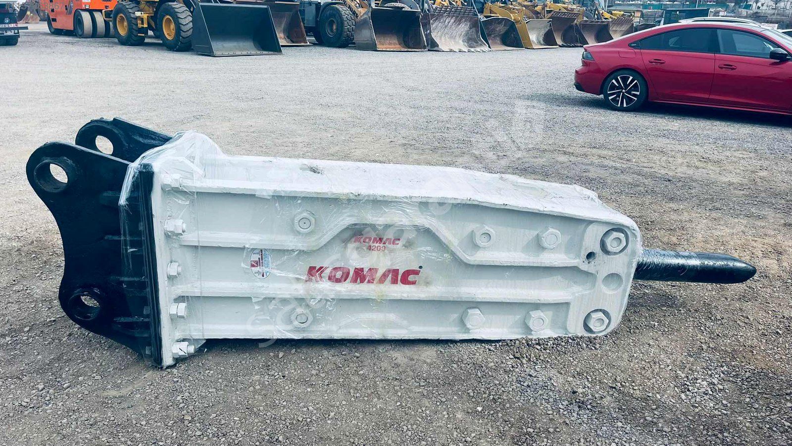 DUMANLAR***2018 KOMAC KIRICI 3.300 kg FULL YAPILI,40 İLE 50 TONA