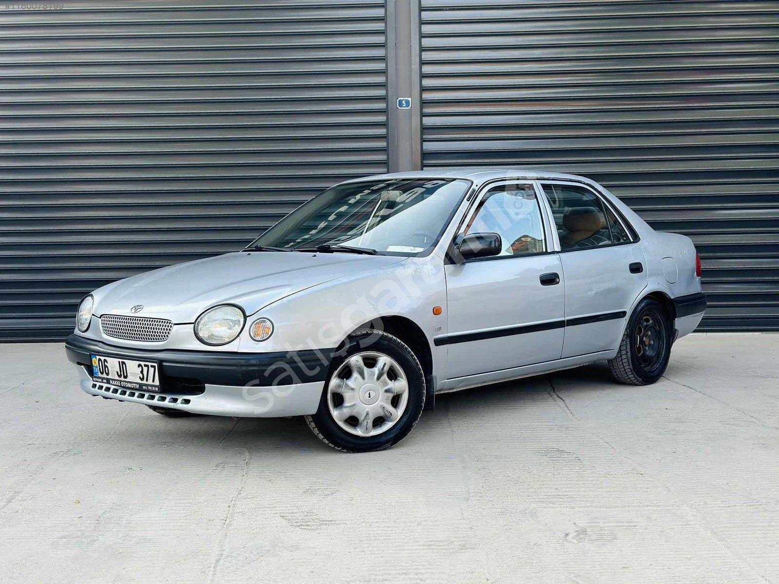 HAKKI OTO'DAN 1999 MODEL TOYOTA COROLLA