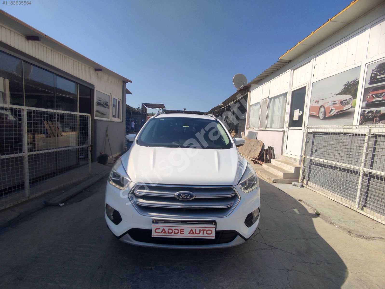 İLK SAHİBİNDEN FORD KUGA TİTANYUM.. OTOMATİK VİTES..
