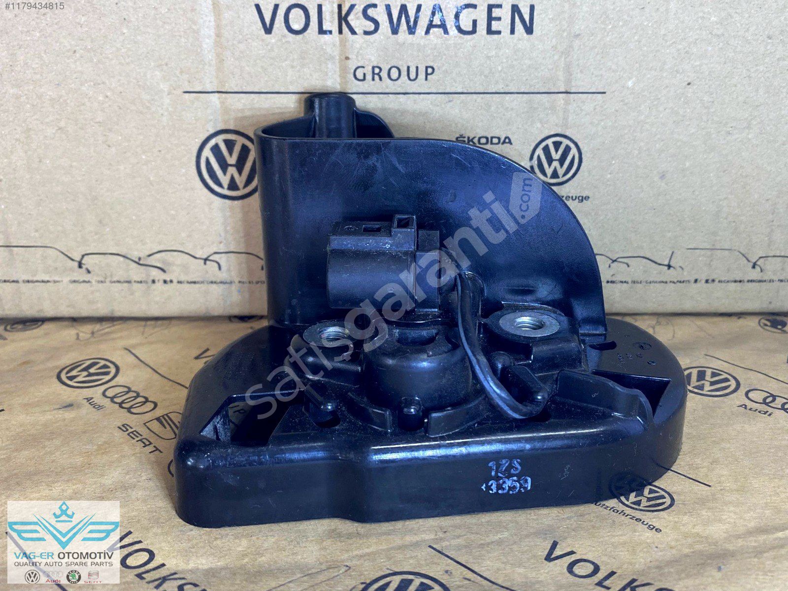 TRANSPORTER T5 SOL SÜRGÜLÜ KAPI KİLİDİ KİLİTİ 7H0843603P / SIFIR