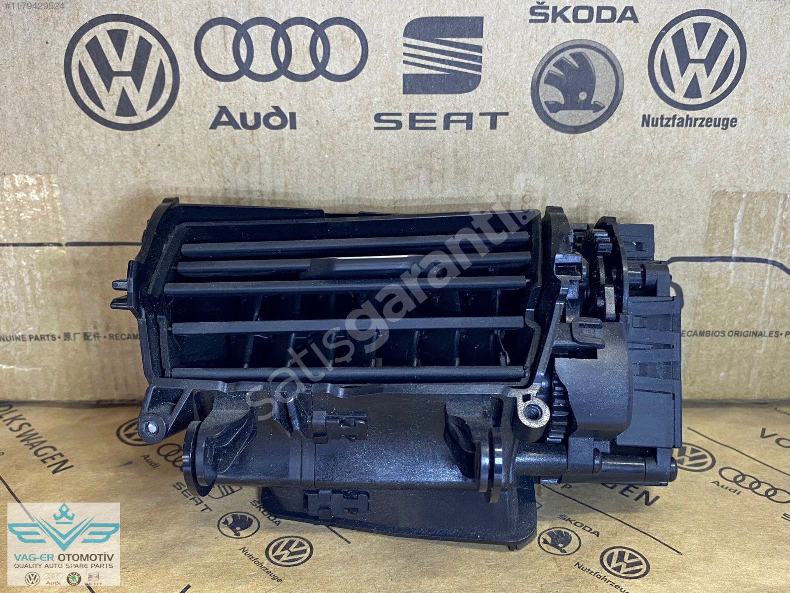 AUDİ A8 2018-2025 SOL KALORİFER MENFEZİ KLİMA IZGARASI 4N1820901