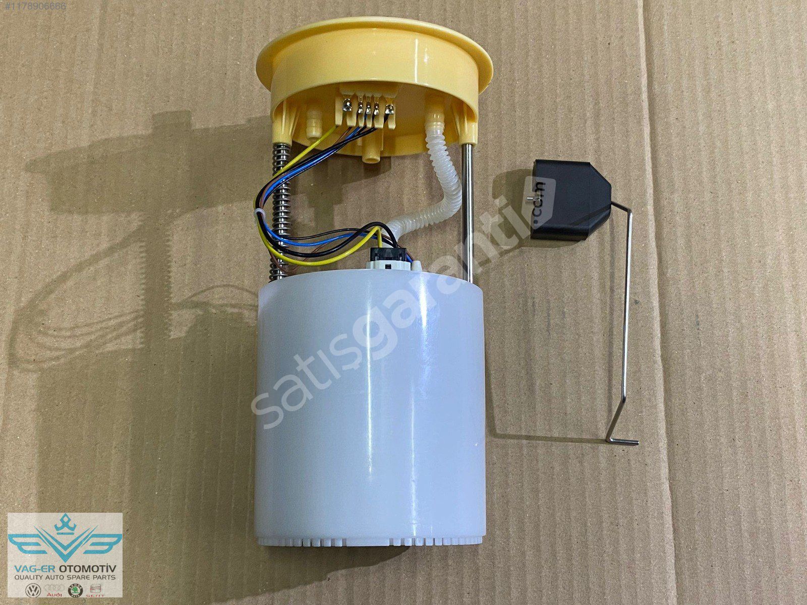 ROOMSTER 2011-2015 MOTOR YAKIT POMPASI ŞAMANDIRASI 6R0919050K