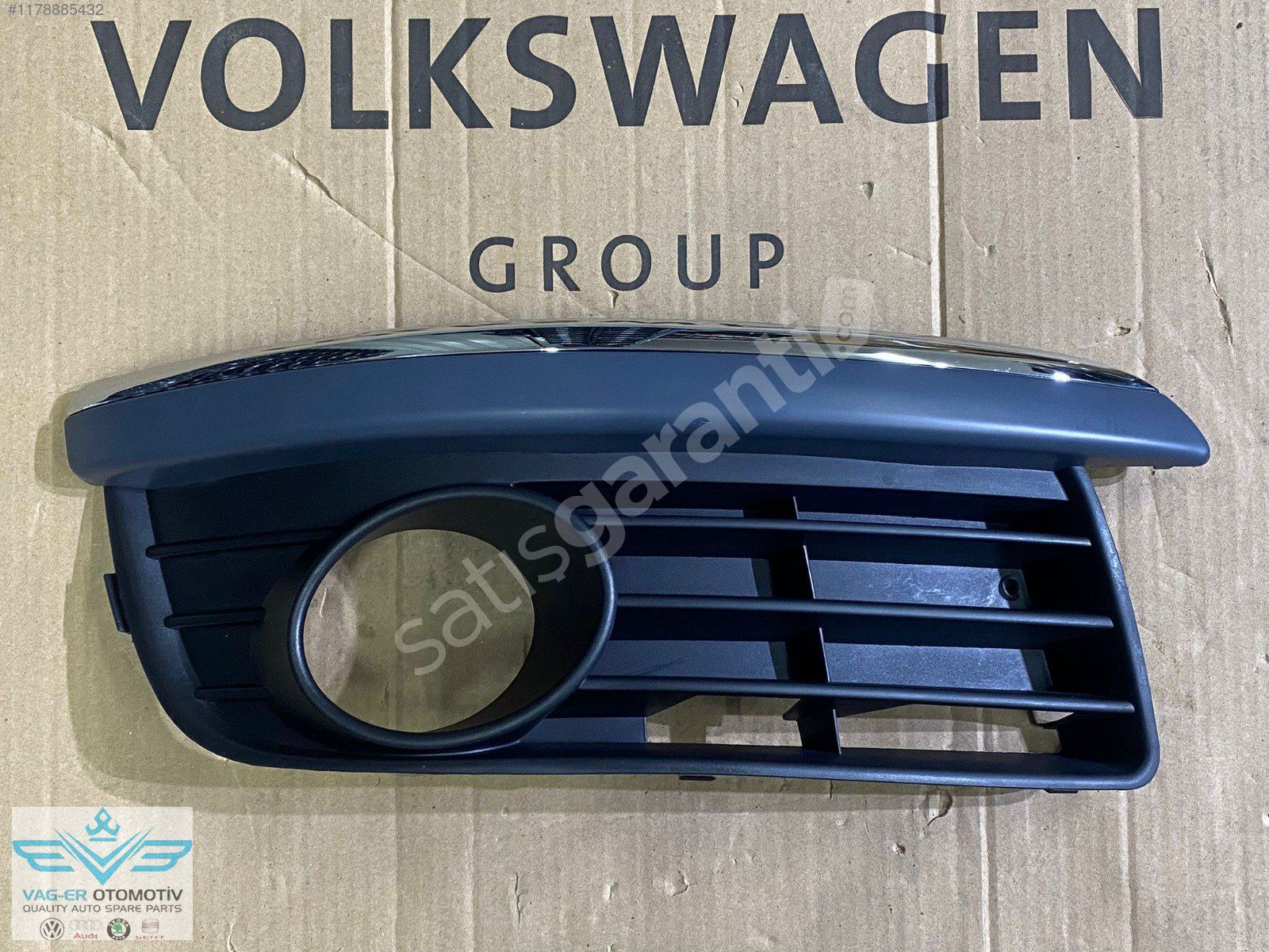 JETTA 2006 MODEL SAĞ TAMPON IZGARASI SİS KAPAĞI SİSLİ 1K0853666E