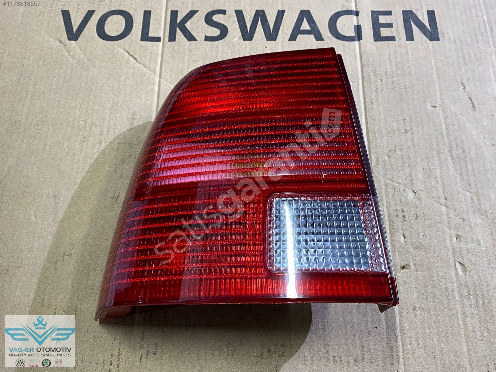PASSAT B5 1999 MODEL ARKA SOL STOP LAMBASI 3B5945095F