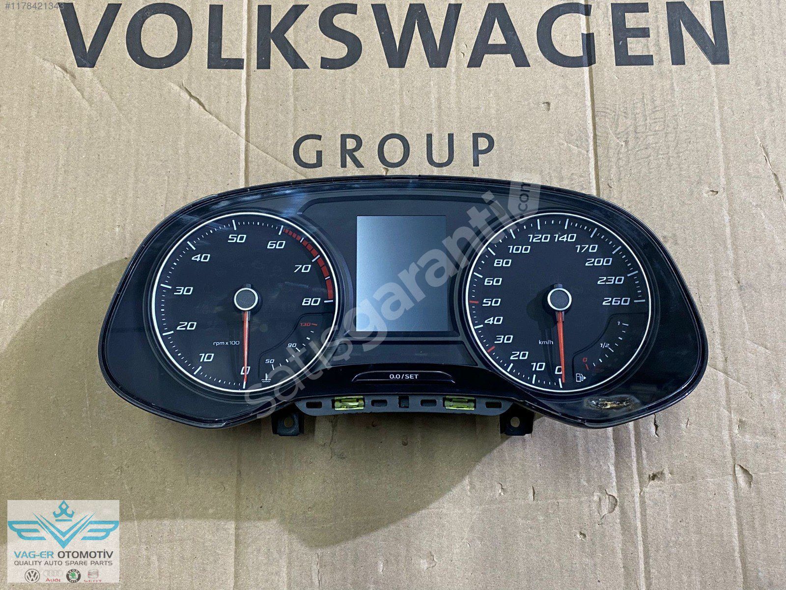 SEAT LEON 2019 GÖSTERGE PANELİ CAMI KOMPLE 5F0920740E