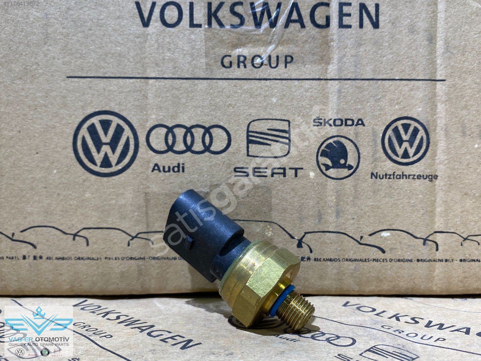 GOLF 5 GOLF 6 2.0 FSI BENZİN YAKIT BASINÇ SENSÖRÜ 06E906051K