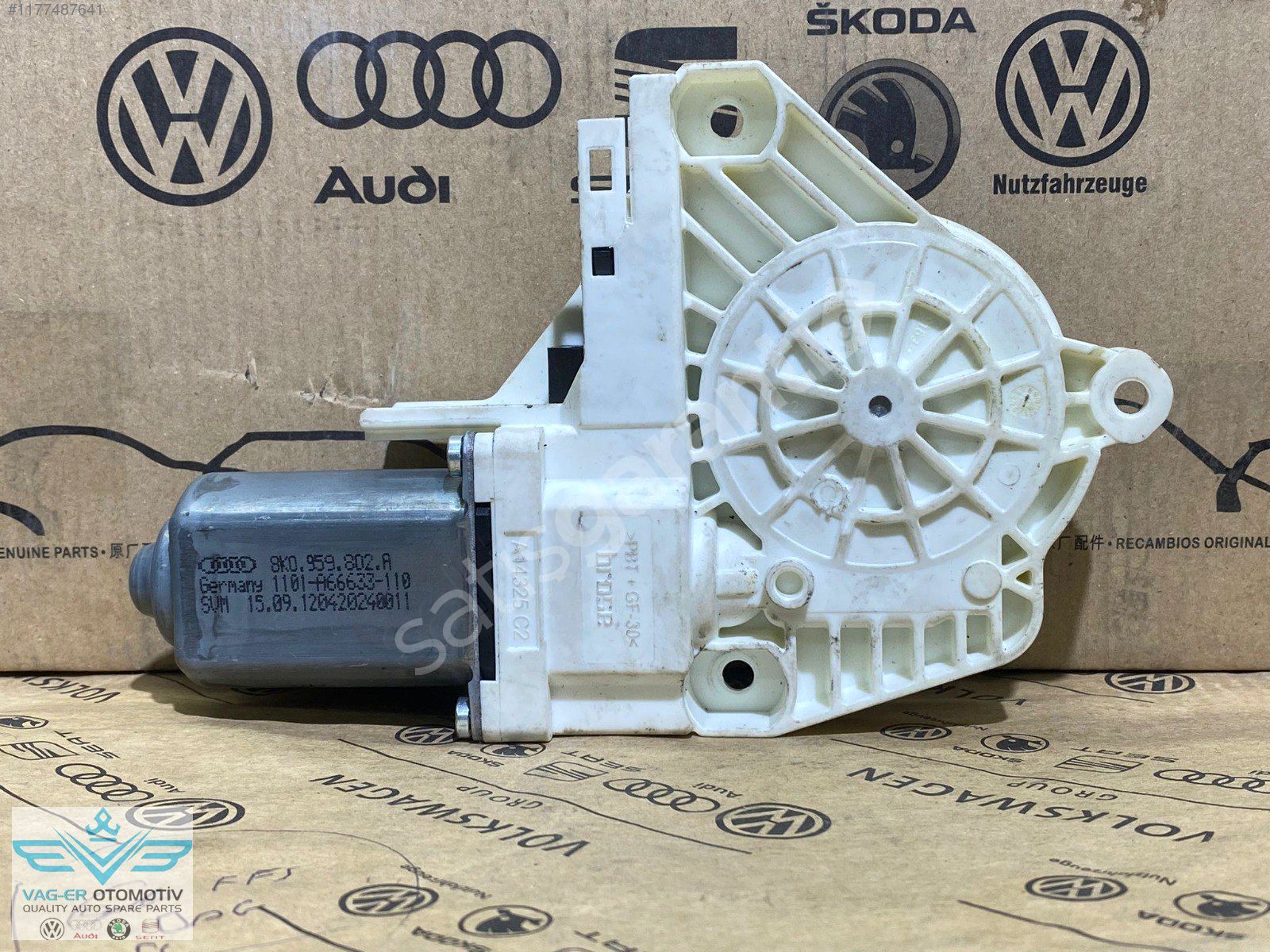 A5 2008-2017 ÖN SAĞ CAM KALDIRMA İNDİRME MOTORU MOTOR 8K0959802A