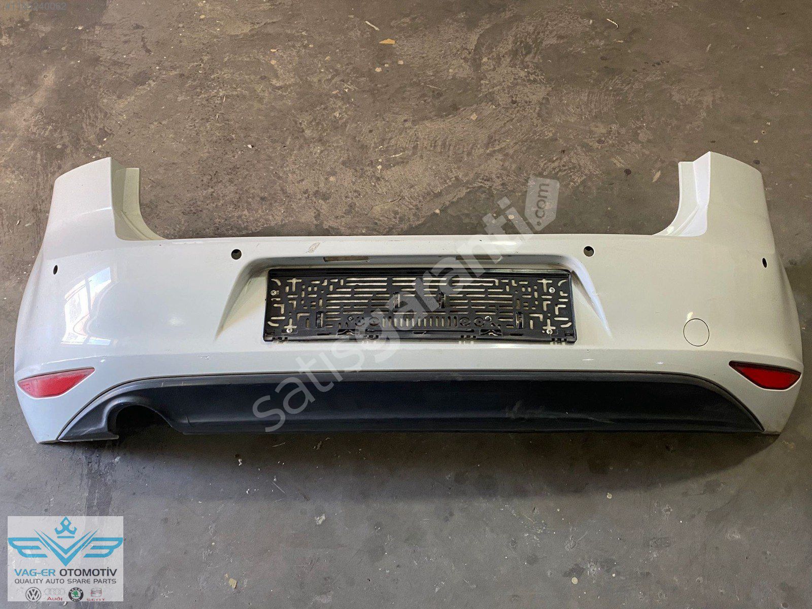GOLF 7 2016 MODEL ARKA TAMPON KOMPLE SET 5G6807421 BEYAZ HATASI