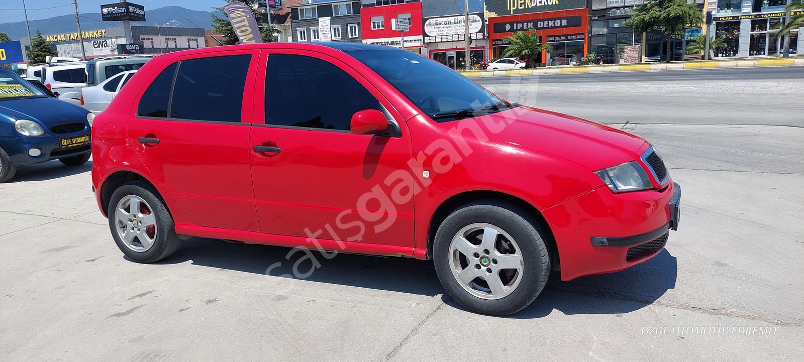 ÖZGE OTOMOTİV EDREMİTTEN 2004 EMSALSİZ TEMİZLİKTE FABİA 1.4 TDİ SPECİAL 75 HP PLUS + EXTRALARI BOL...