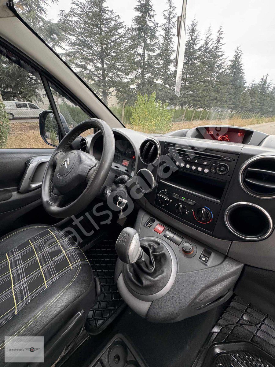 ÖZEN OTOMOTİVDEN TEMİZ BERLİNGO