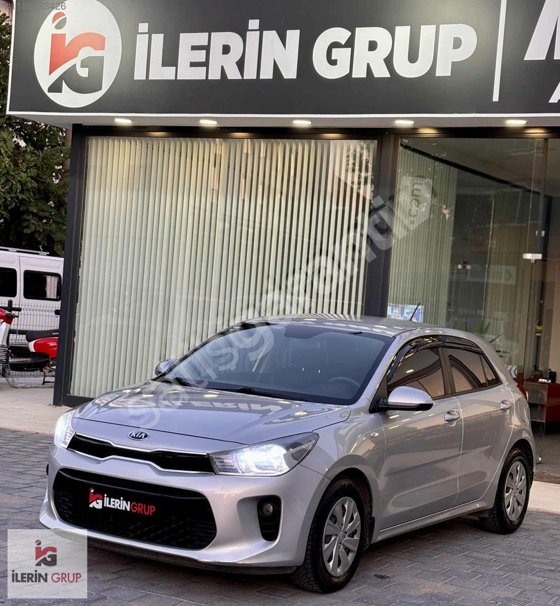 DEĞİŞENSİZ 2018 TRAFİĞE ÇIKIŞLI 77 BİN KM KİA RİO YENİ KASA