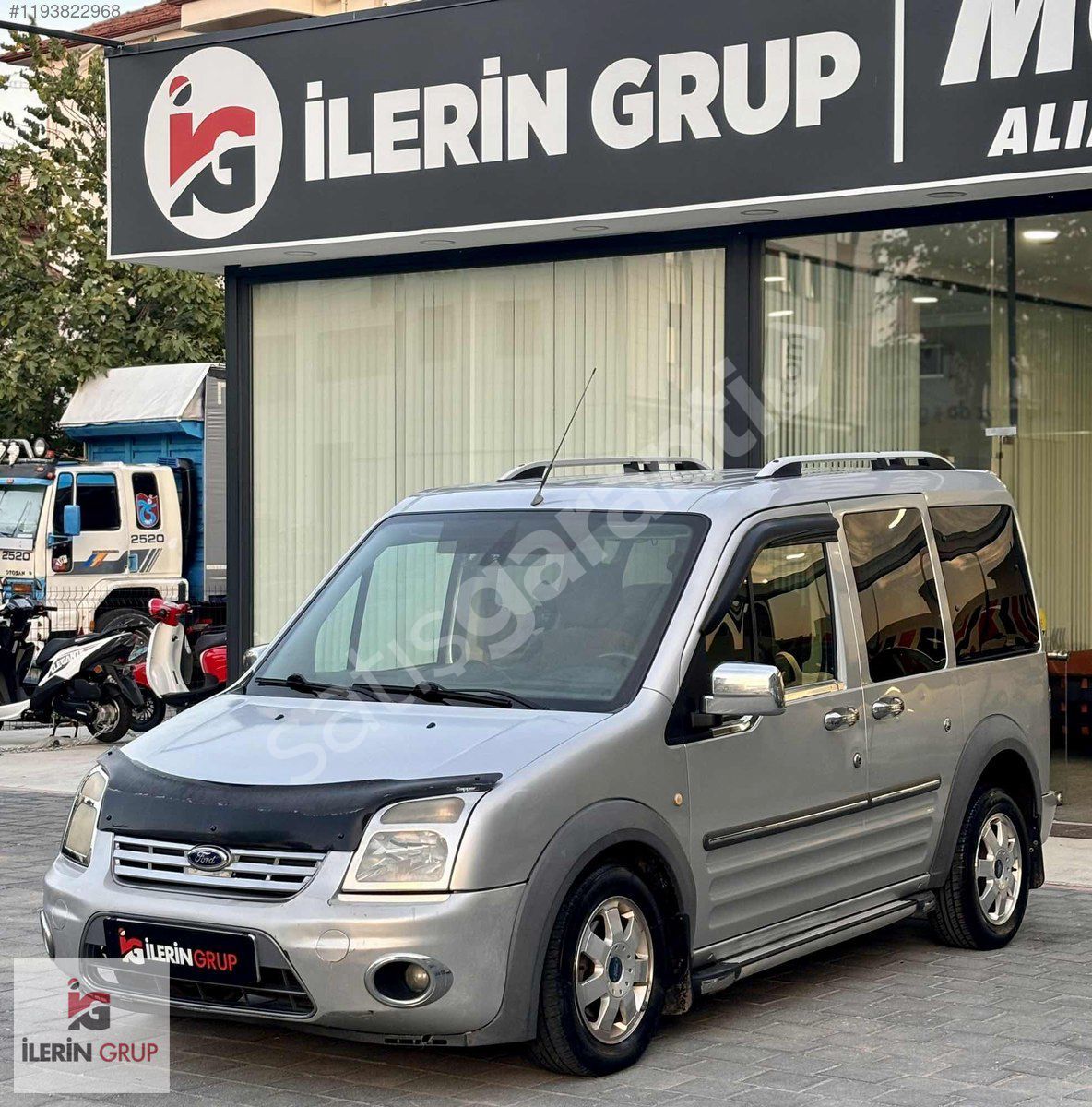 2010 CONNECT 190 BİN KM 110 LUK ÇOK TEMİZ