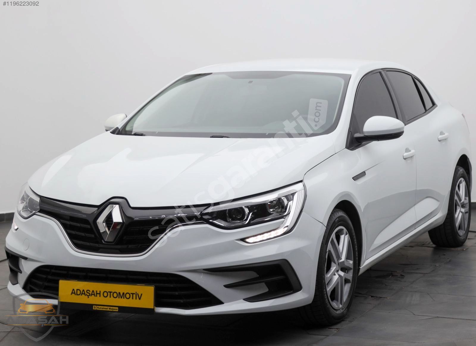 ADAŞAH'TAN 2022 MEGANE EDC / %80 KREDİ İMKANI / SERVİS BAKIMLI