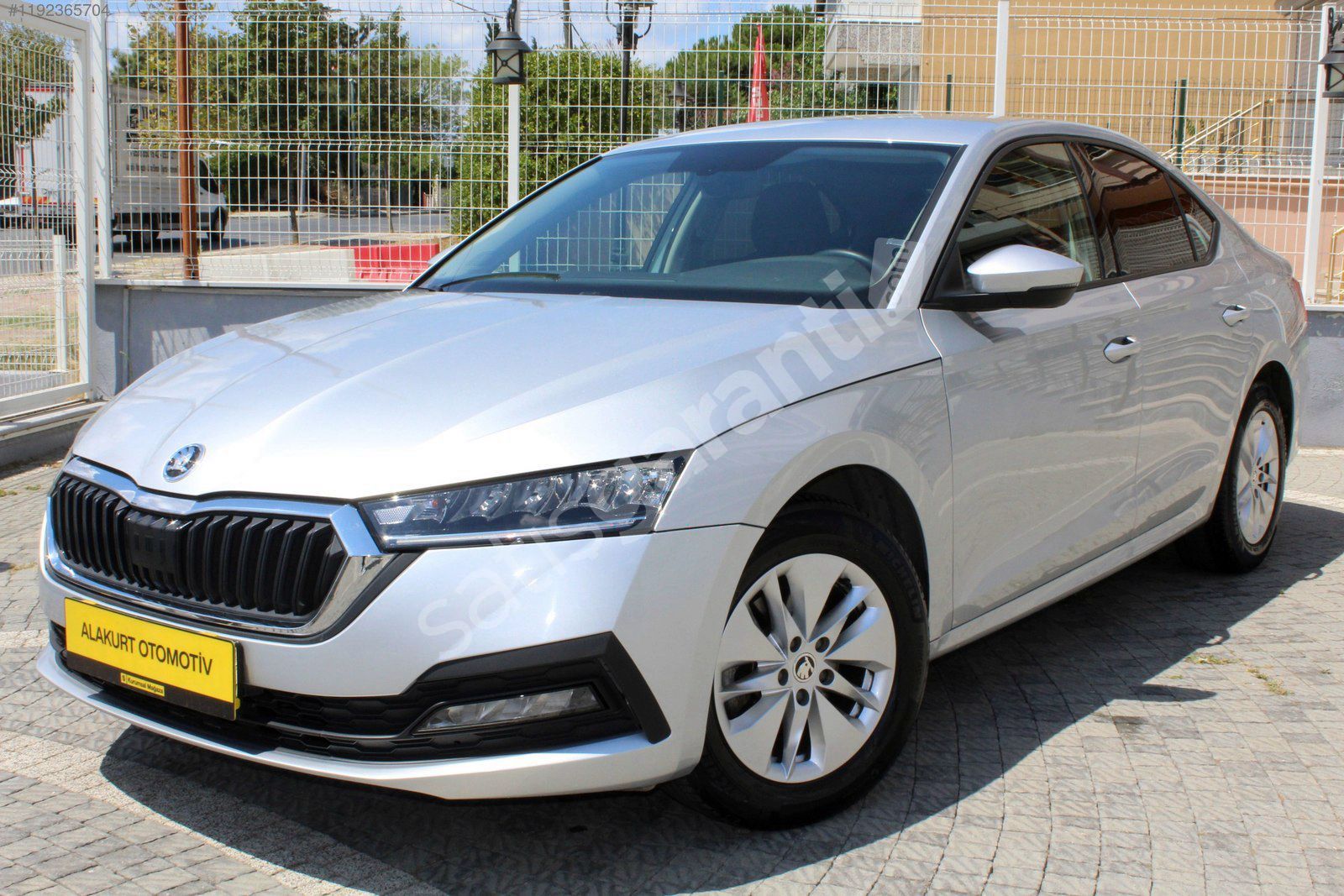 ALAKURT 2022 OCTAVİA 1.5T E-TEC ELİTE 150HP HYBRİD DSG 38.750KM