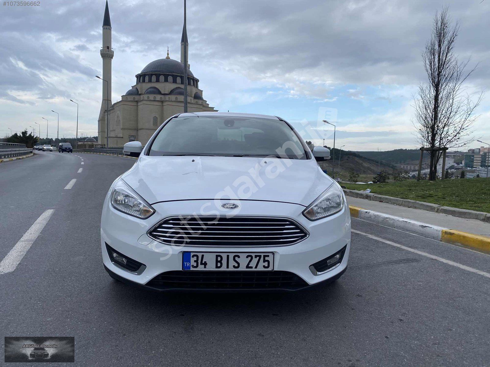 2018 FORD FOCUS 1.5 TDCİ 120 HP MAKYAJLI KONUŞAN EKRAN PAKETLİ