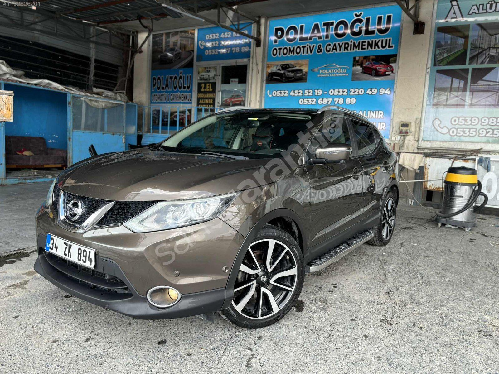 TAKASLI BOYASIZ HASARSIZ 94.000 KM LANSMAN RENK FULL+FULL