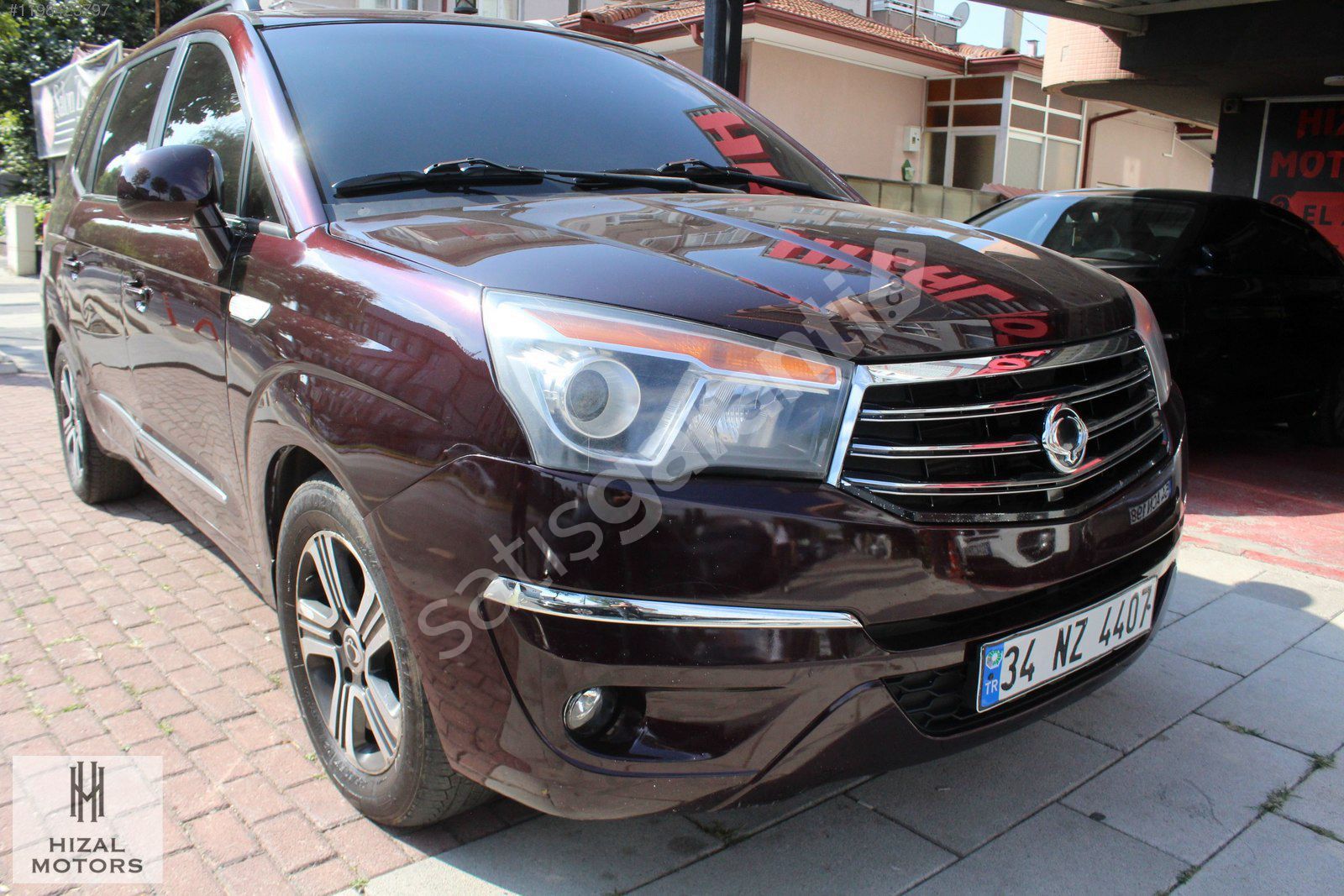 HIZAL MOTORS_2015SANGYONG RODİUS 2.0e-XDİ 4X4 OTOMATİK 7 KİŞİLİK