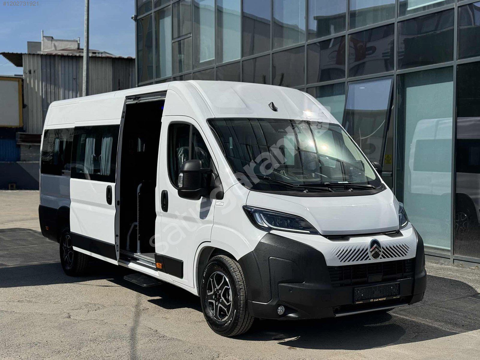 2024 MAKYAJLI JUMPER 16+1 KDV'Lİ OKUL VE PERSONEL HAZIR ARAÇLAR